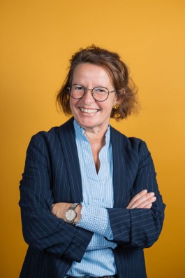 Portrait der Autorin Margit Auer