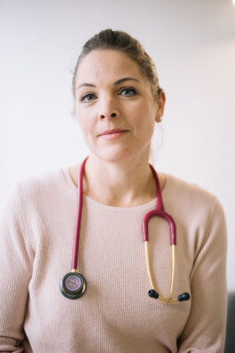 Katharina Kirsche in ihrer Hausarztpraxis in Bad Bevensen.