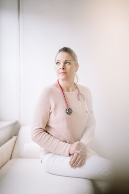 Katharina Kirsche in ihrer Hausarztpraxis in Bad Bevensen.