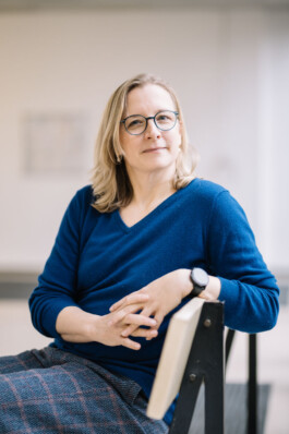 Portrait von Historikerin Inken Schmidt-Voges.